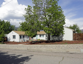 408 N 28th St in Colorado Springs, CO - Building Photo - Building Photo