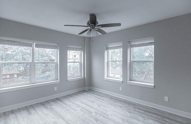 property at 1207 E Armour Blvd