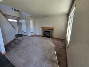 1422 NW Teak Ct in Redmond, OR - Building Photo - Building Photo