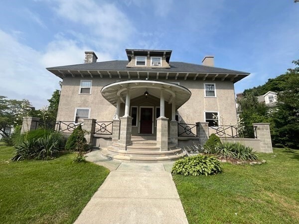 property at 700 Franklin St