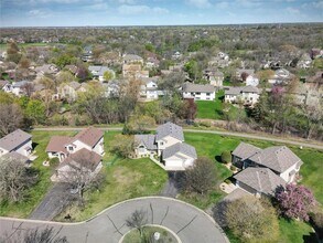 2340 Edinbrook Terrace in Minneapolis, MN - Building Photo - Building Photo