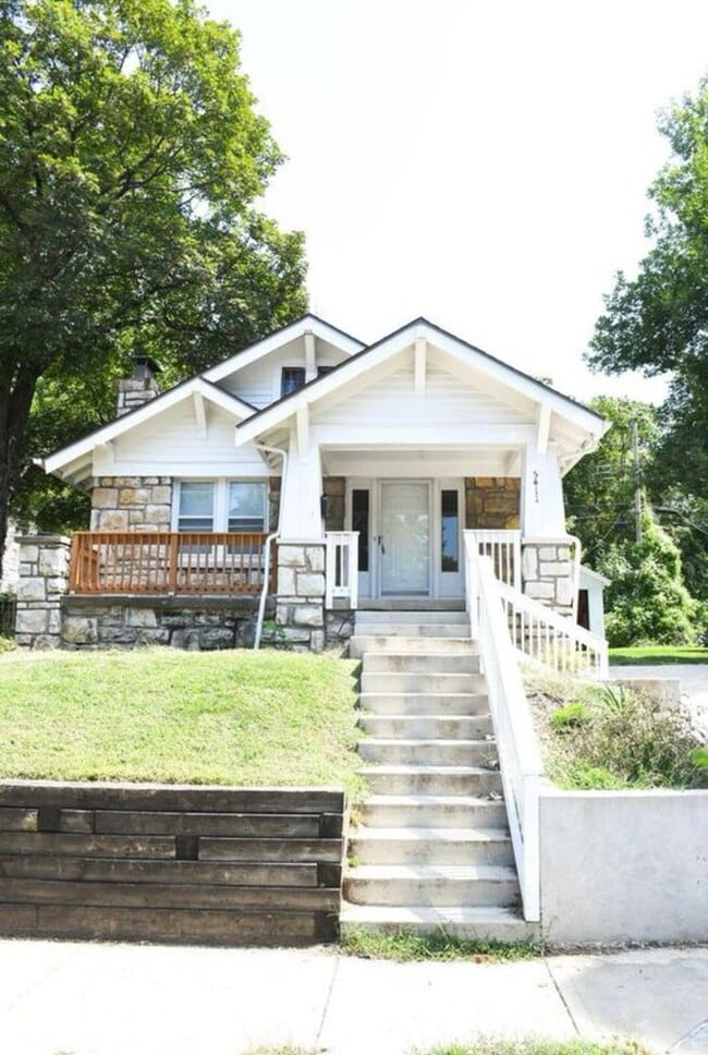 property at 5411 Charlotte St