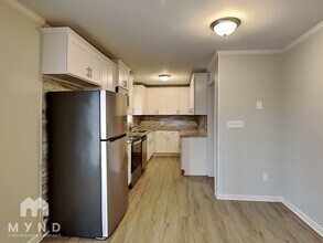 2386 GA-20 in Conyers, GA - Building Photo - Building Photo