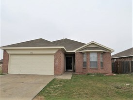 8736 Arcadia Park Dr in Fort Worth, TX - Building Photo