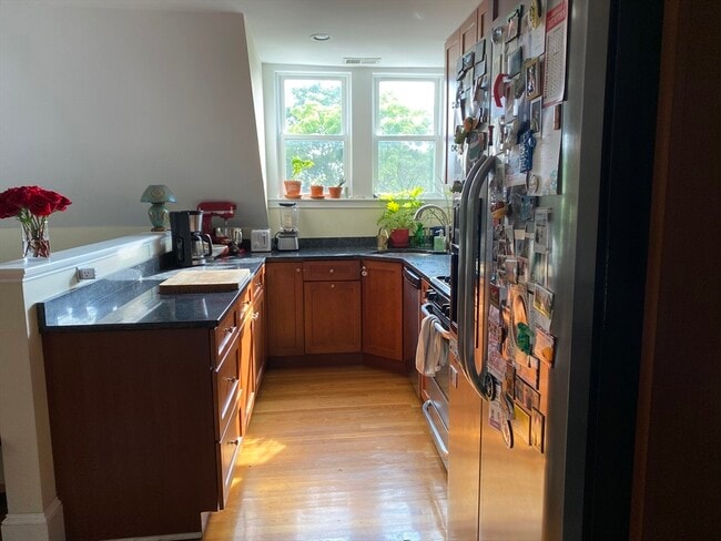 67 Walter St, Unit 3 in Boston, MA - Building Photo - Building Photo