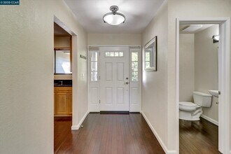25 St Julie Ct in Pleasant Hill, CA - Building Photo - Building Photo