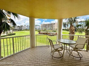 4670 Links Village Dr in Ponce Inlet, FL - Foto de edificio - Building Photo