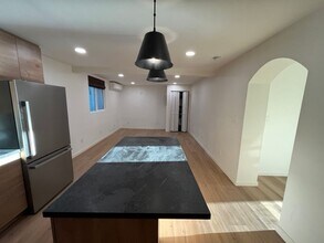 2963 McGraw St in San Diego, CA - Building Photo - Building Photo