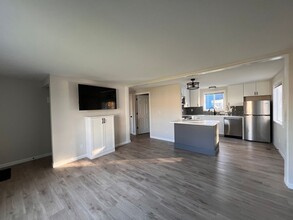 1501 Stellar Dr in Kenai, AK - Building Photo - Building Photo