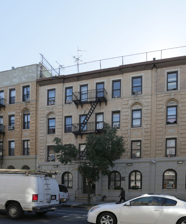 1597 Bedford Ave in Brooklyn, NY - Building Photo