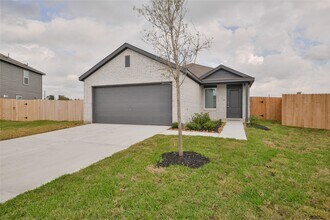 1327 Tanner Dell Dr in Crosby, TX - Building Photo - Building Photo