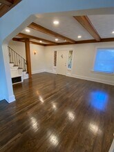 114 N 38th St, Unit 116 A in Omaha, NE - Foto de edificio - Building Photo