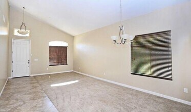 8288 W Canvasback Ln in Tucson, AZ - Building Photo - Building Photo