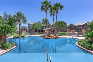 San Pedro Apartments in Mission, TX - Building Photo