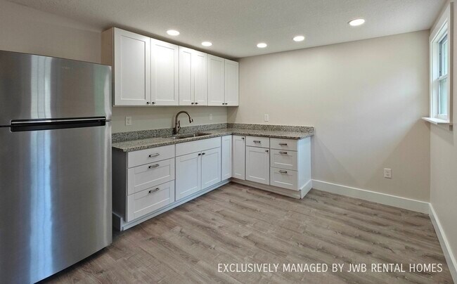 5304 Attleboro St-Unit -2 in Jacksonville, FL - Building Photo - Building Photo
