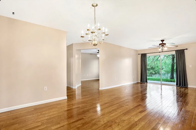 233 Legends Creek Pl, Unit 102