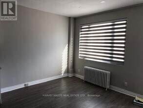 647-647 Vaughan Rd in Toronto, ON - Building Photo - Building Photo