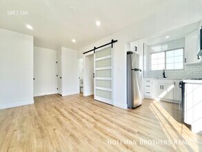 1403 N Vista St in Los Angeles, CA - Building Photo - Building Photo