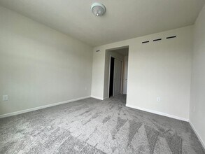 2542 Winsome Wy in Davenport, FL - Building Photo - Building Photo