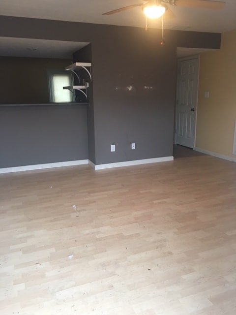 3509 S Oaklawn Cir in Bloomington, IN - Foto de edificio - Building Photo