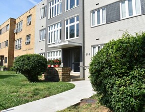 618 12th St NE in Washington, DC - Building Photo - Primary Photo