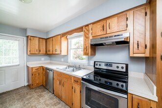 4401 Williams Rd in Lynchburg, VA - Building Photo - Building Photo