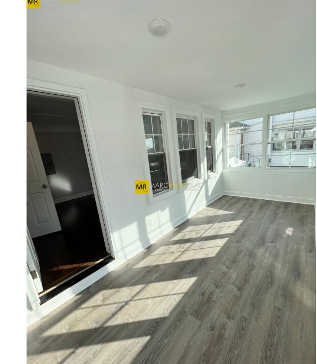 12 Lawrence St, Unit 12 in Watertown, MA - Building Photo