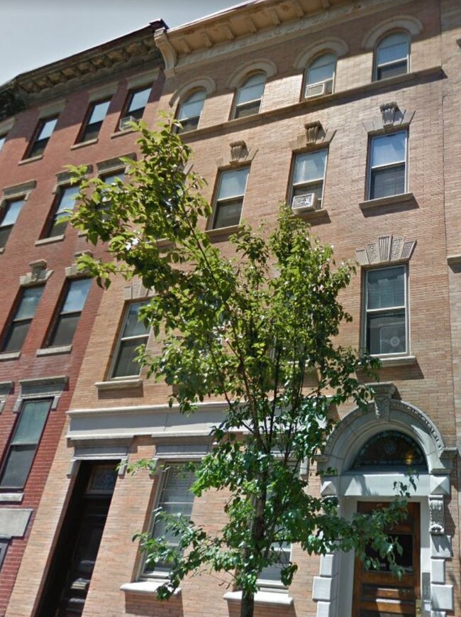 property at 89 West Cedar St