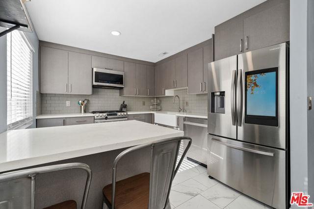 property at 8024 Vía Pompeii