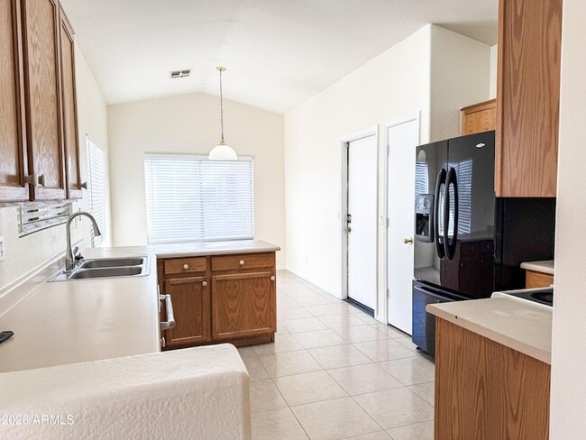 5410 W Sands Rd in Glendale, AZ - Building Photo - Building Photo