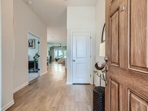784 Bridgestone Way in Buda, TX - Building Photo - Building Photo
