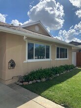 3124 Monroe Way in Costa Mesa, CA - Building Photo - Building Photo