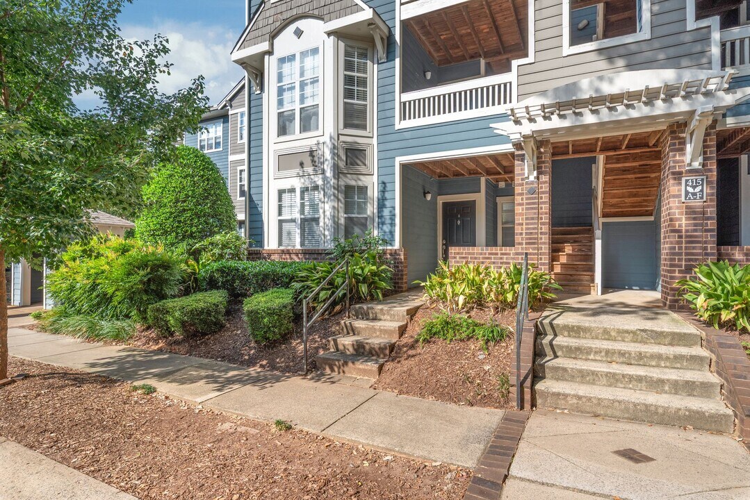 415 Mather Green Ave in Charlotte, NC - Building Photo
