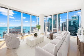 301 E North Water St in Chicago, IL - Building Photo - Building Photo