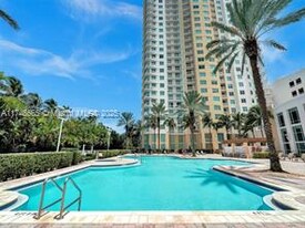 1755 E Hallandale Beach Blvd, Unit # 507E in Hallandale Beach, FL - Building Photo