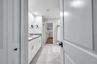 3737 Copperspring Blvd in New Port Richey, FL - Building Photo - Building Photo