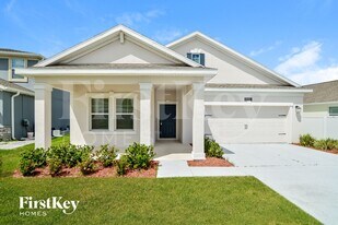 4451 Seven Canyons Dr in Kissimmee, FL - Building Photo