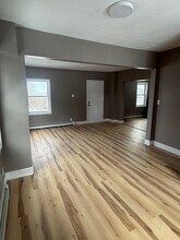 4333 W 8th St, Unit 422BRD in Duluth, MN - Building Photo - Building Photo