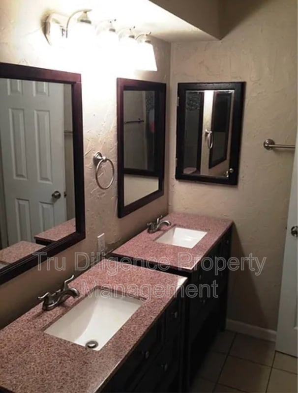 property at 14327 N Pennsylvania Ave