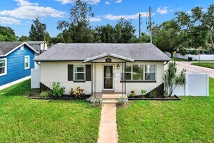 4954 1st Ave S in St. Petersburg, FL - Building Photo