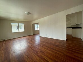 1516A Evelyn Ln in Honolulu, HI - Foto de edificio - Building Photo