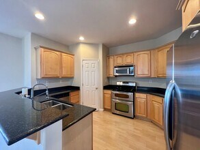 3040 Banestone Rd in Sparks, NV - Building Photo - Building Photo