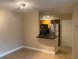 2850 N Oakland Forest Dr in Fort Lauderdale, FL - Building Photo