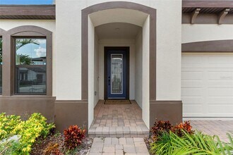 13182 Twin Bridges Dr in Riverview, FL - Building Photo - Building Photo