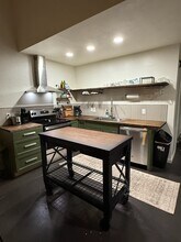 301 S Lipona Rd, Unit 8 in Tallahassee, FL - Foto de edificio - Building Photo