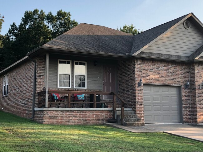 property at 610 Rolling Hills Dr