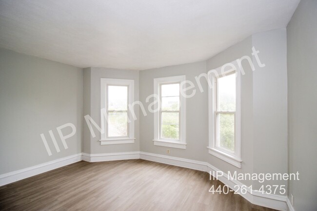 320 Crosby St in Akron, OH - Building Photo - Building Photo