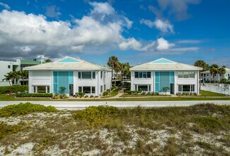 Martinique North Condominiums in Bradenton Beach, FL - Foto de edificio - Building Photo