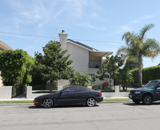 13062 Jefferson St in Garden Grove, CA - Foto de edificio - Building Photo