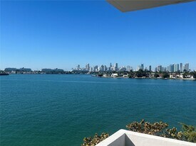 3 Island Ave in Miami Beach, FL - Building Photo
